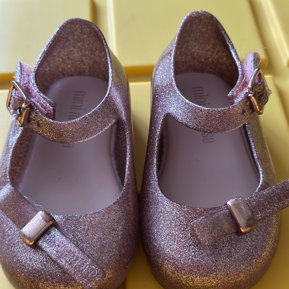 Mini Melissa Sparkly Pink Dress Shoes - Picture 2 of 8